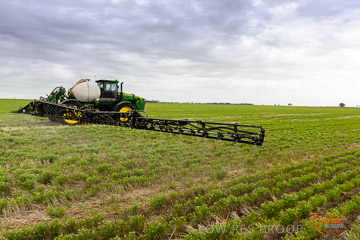 VITERRA 2013 / VITERRA_GLENVALE_FARMS_364_140909