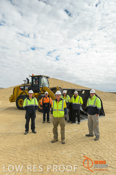 April 2015 / VITERRA_ROSEWORTHY_LOADER_0005_150429