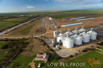 July 2015 / WALLAROO_BUNKERS_006_150724