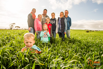 August 2015 / ROBERTS_AP_073_150805