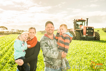 August 2015 / ROBERTS_AP_078_150805