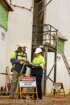 August 2015 / WHS_CONFINED_SPACE_013_150805