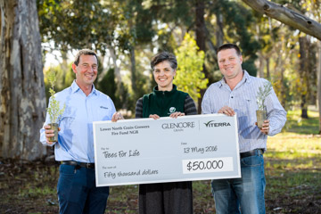 VITERRA / VITRRA_CHARITY_CHEQUES_010_160513