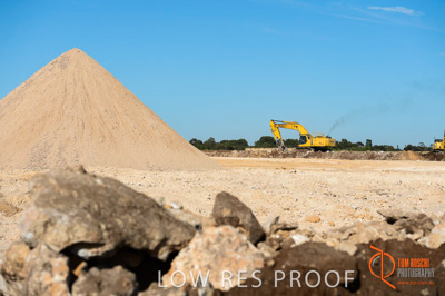 January 2017 / CONTRACTORS_TAILEMBEND_002_170104