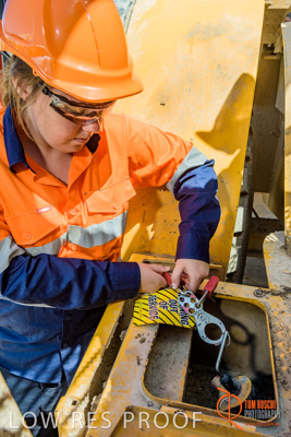 January 2017 / CONTRACTORS_TAILEMBEND_167_170104