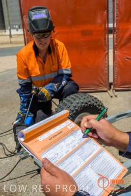 January 2017 / CONTRACTORS_TAILEMBEND_220_170104