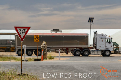 January 2017 / CONTRACTORS_TAILEMBEND_300_170104