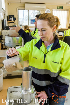 April 2017 / CLASSING_HUT_002_170427