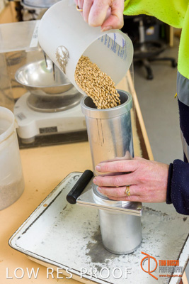 April 2017 / CLASSING_HUT_018_170427