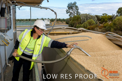 April 2017 / CLASSING_HUT_080_170427