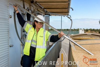 April 2017 / CLASSING_HUT_087_170427