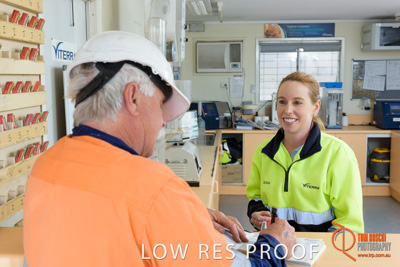 April 2017 / CLASSING_HUT_111_170427