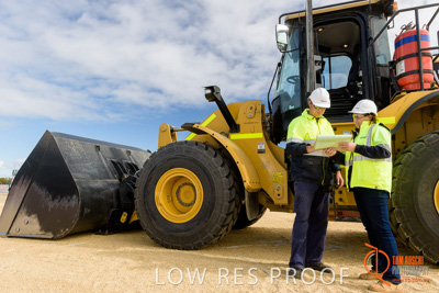 April 2017 / PRE_START_FRONT_END_LOADER_025_170427