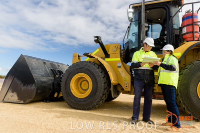 April 2017 / PRE_START_FRONT_END_LOADER_028_170427