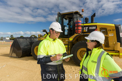 April 2017 / PRE_START_FRONT_END_LOADER_051_170427