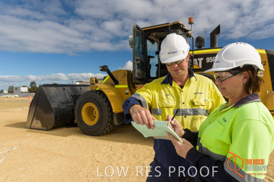 April 2017 / PRE_START_FRONT_END_LOADER_065_170427