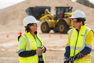 April 2017 / WALKING_BUNKER_062_170427