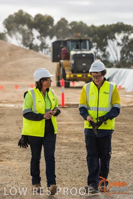 April 2017 / WALKING_BUNKER_066_170427