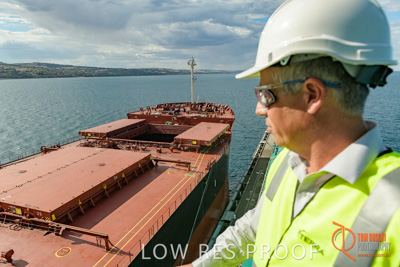 November 2017 / SHIP_LOADING_PL_083_171121_TRP6495