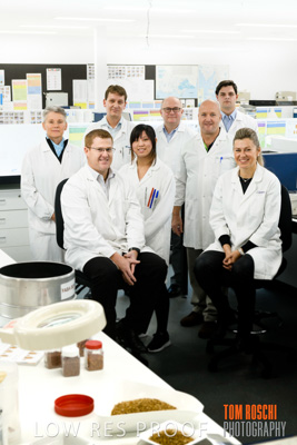 June 2018 / LAB_core_cover_180601_001