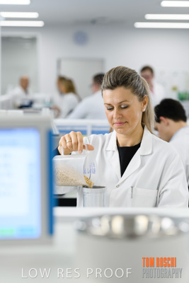 June 2018 / LAB_sample_measuring_female-male_180601_001