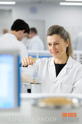 June 2018 / LAB_sample_measuring_female-male_180601_020