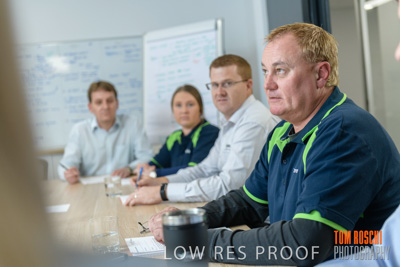 June 2018 / LAB_staff_training-meeting_180601_032