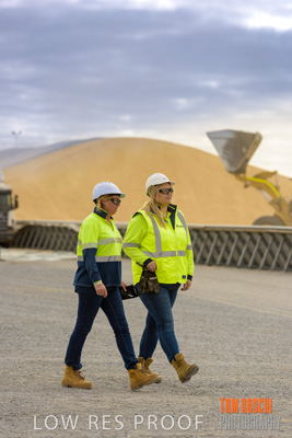 April 2019 / BUNKER_190401_206