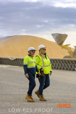 April 2019 / BUNKER_190401_207