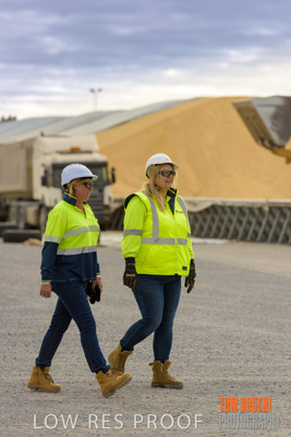 April 2019 / BUNKER_190401_210