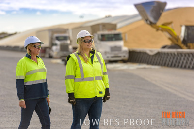 April 2019 / BUNKER_190401_238