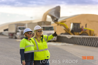 April 2019 / BUNKER_190401_245