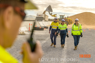 April 2019 / BUNKER_190401_274