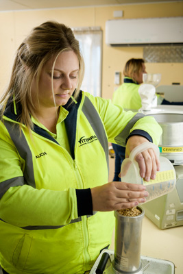 April 2019 / CLASSI_HUT_190401_566