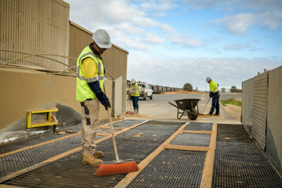 April 2019 / SWEEPING_190401_135