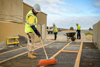 April 2019 / SWEEPING_190401_140