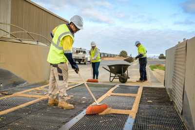 April 2019 / SWEEPING_190401_152