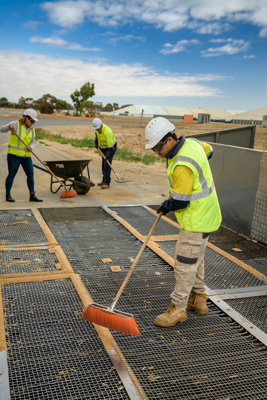 April 2019 / SWEEPING_190401_157