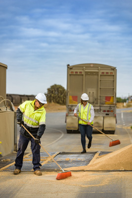 April 2019 / SWEEPING_190401_189