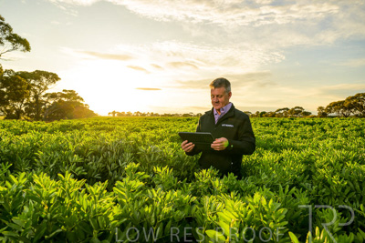 October 2022 / KANGAROO-FLAT-0201