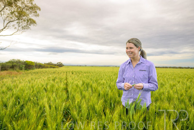 October 2022 / KANGAROO-FLAT-0709