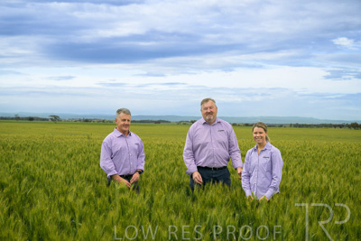 October 2022 / KANGAROO-FLAT-0890