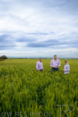 October 2022 / KANGAROO-FLAT-0897