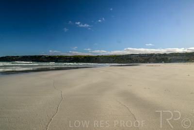 January 2023 / BEACH-SCENES_230104_002_WebRes