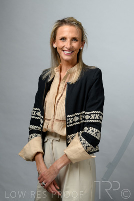 December 2021 / Annabel_FRIBENCE_112_211209