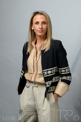 December 2021 / Annabel_FRIBENCE_147_211209