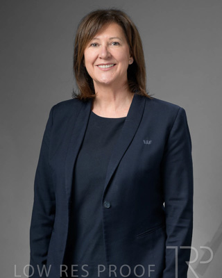 December 2022 / Jackie_DEW-10