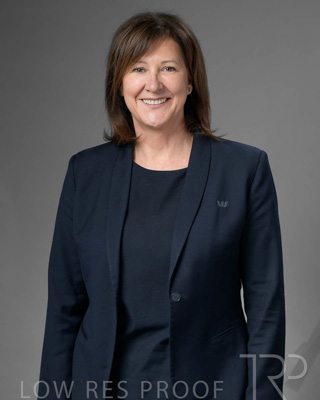 December 2022 / Jackie_DEW-12