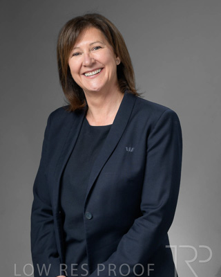 December 2022 / Jackie_DEW-19