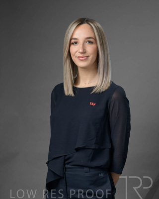 December 2022 / Sarah_McINDOE_25_221215